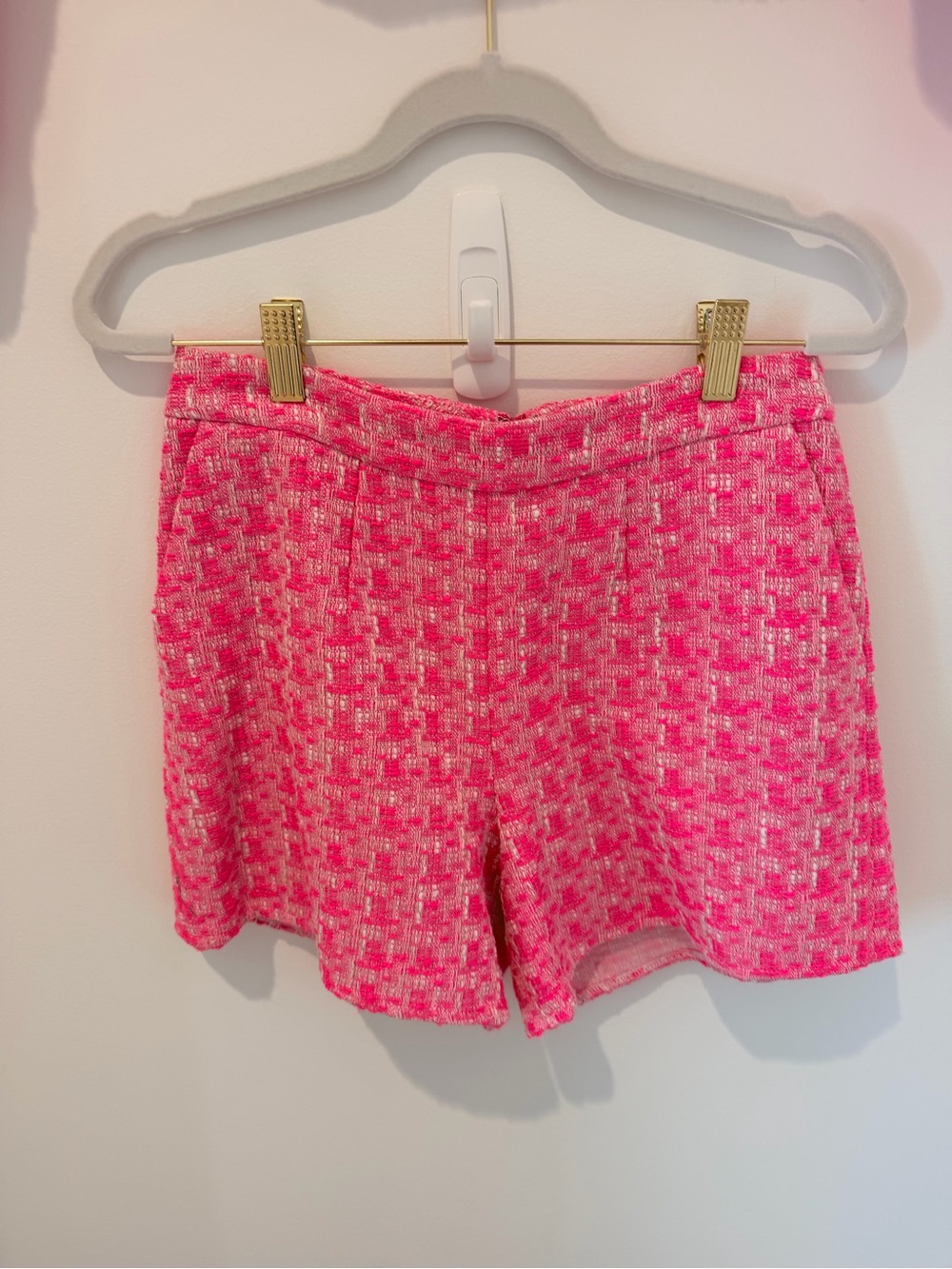 L'AGENCE Matching Set- Pink Tweed Blazer (NWT- Size 2) + Shorts (NWOT- Size 2) - Picture 13 of 16